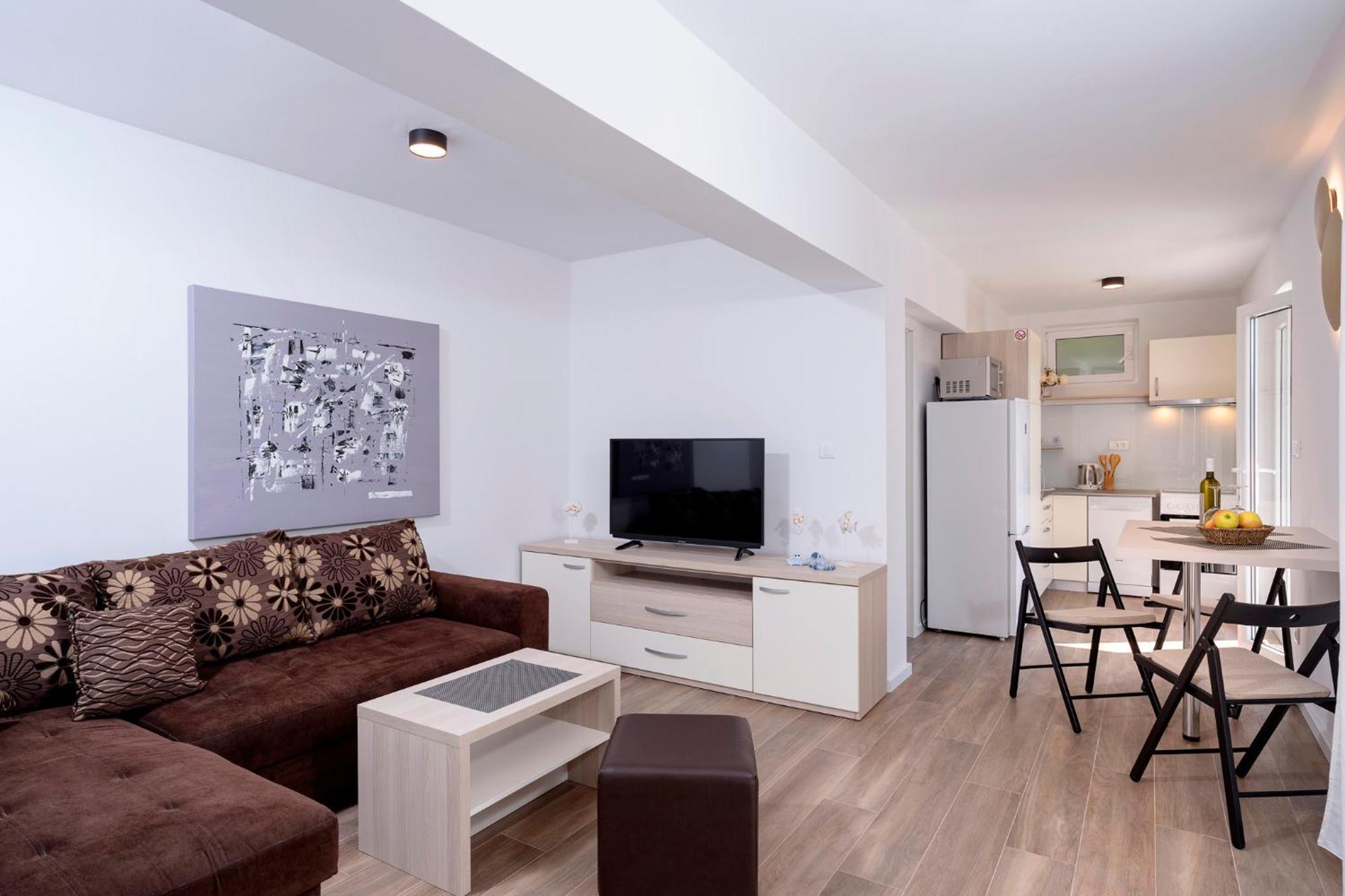 Big Sunny Terrace Apartment Hvar ฮวาร์ ภายนอก รูปภาพ