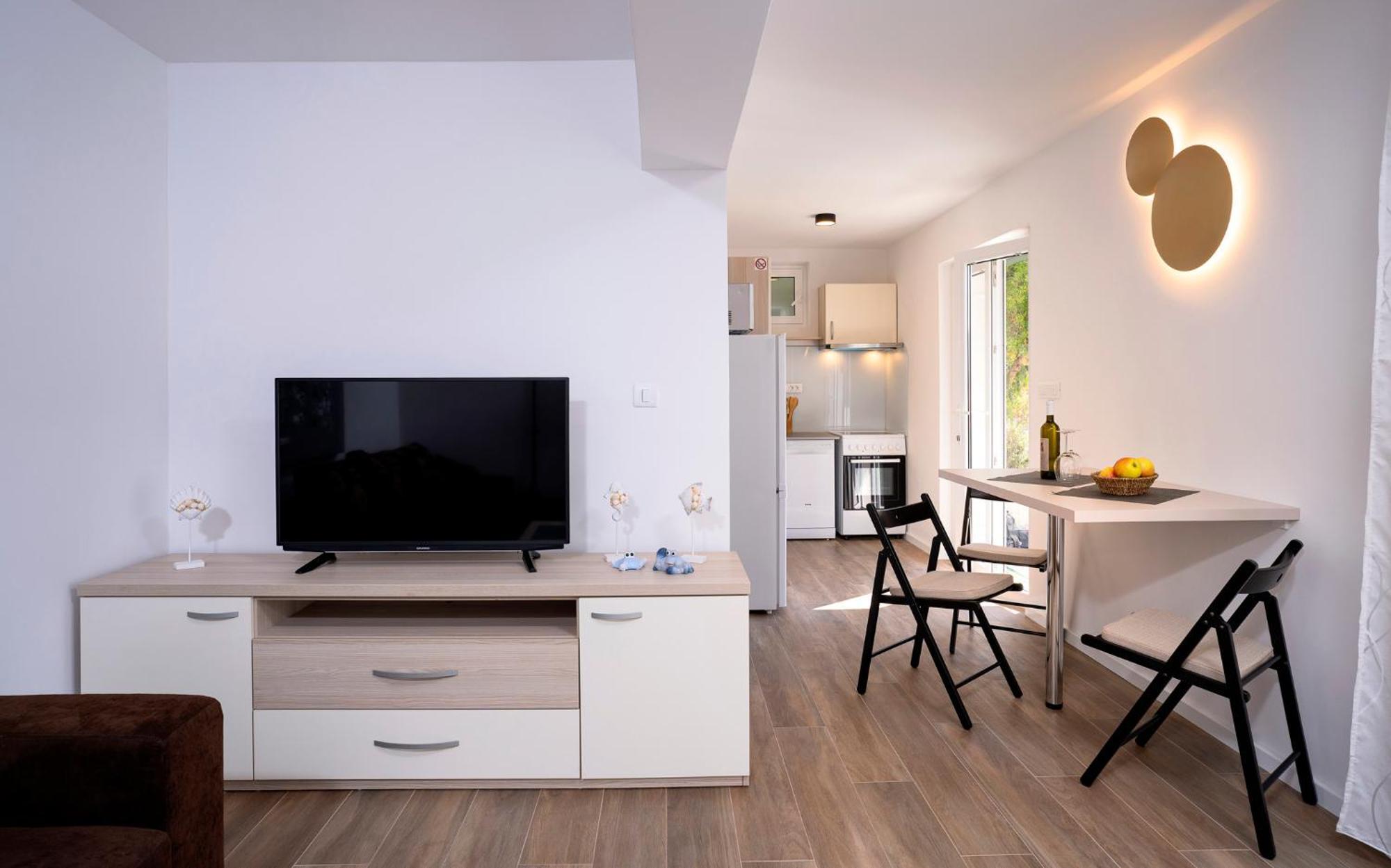 Big Sunny Terrace Apartment Hvar ฮวาร์ ภายนอก รูปภาพ